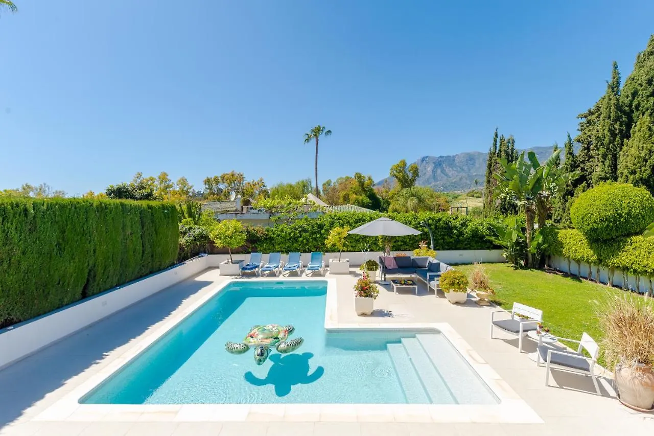Modern Villa With Heated Pool & Bbq Next To The Beach Marbella Spain