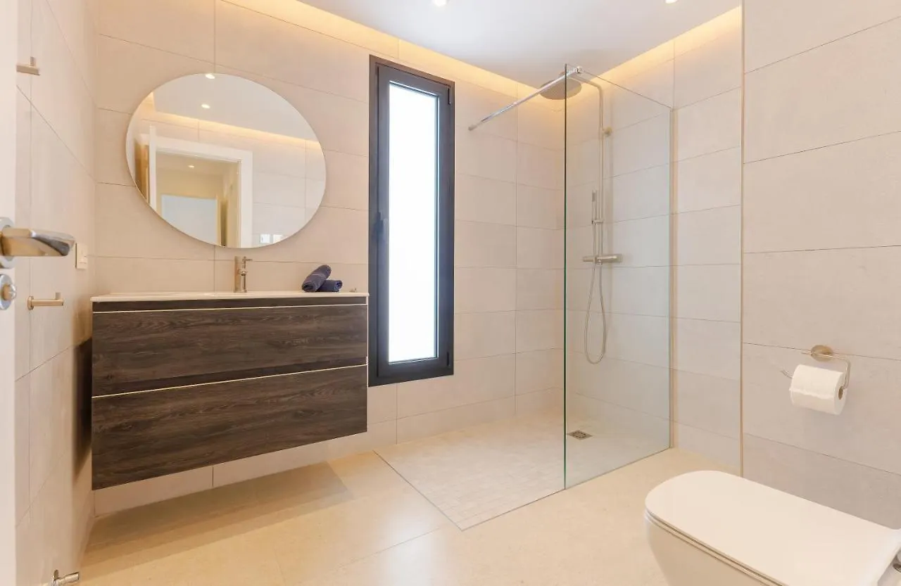 Modern Villa With Heated Pool & Bbq Next To The Beach Marbella 0*,