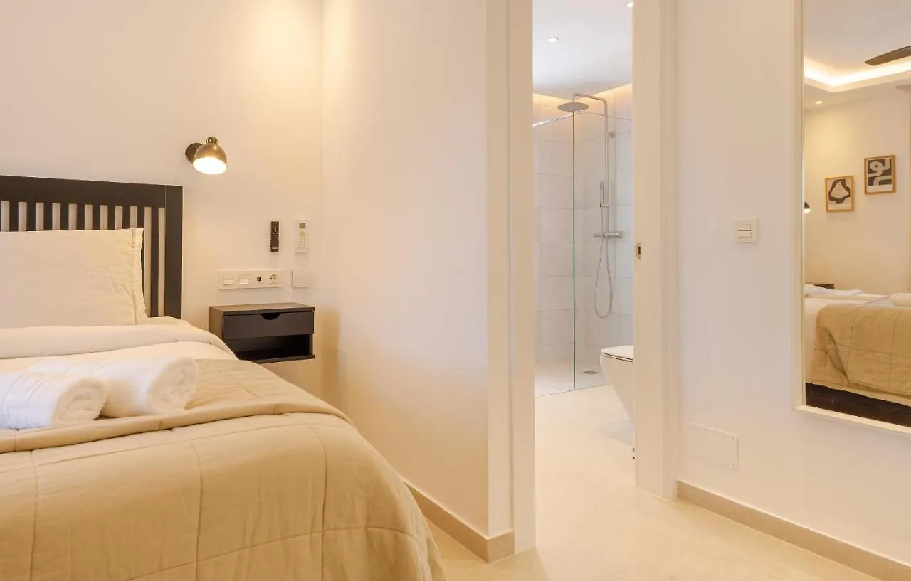 Modern Villa With Heated Pool & Bbq Next To The Beach Marbella 0*,  Spain